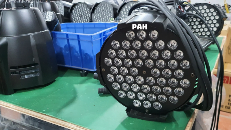 Đèn par LED 54X3W