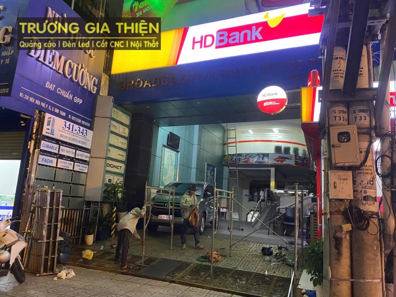 Thiết kế bảng hiệu cá tính, đậm chất riêng của doanh nghiệp.