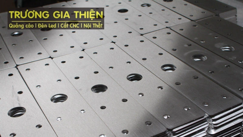 Cắt laser inox tấm