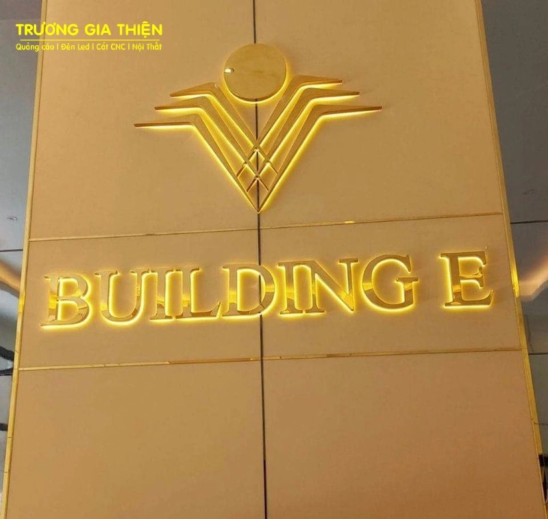Chữ inox cho tòa nhà cao tầng
