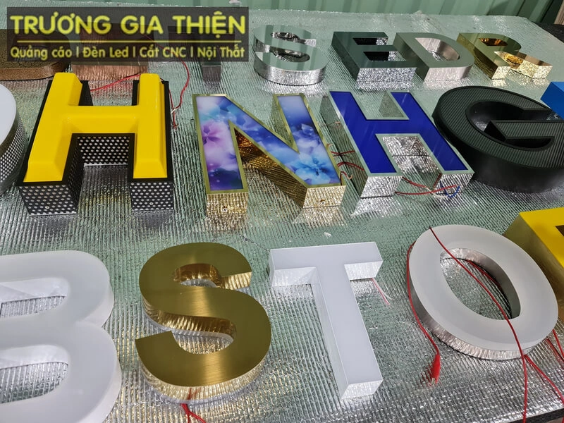 Trương Gia Thiện thiết kế đa dạng các font chữ inox lọng viền để bạn lựa chọn