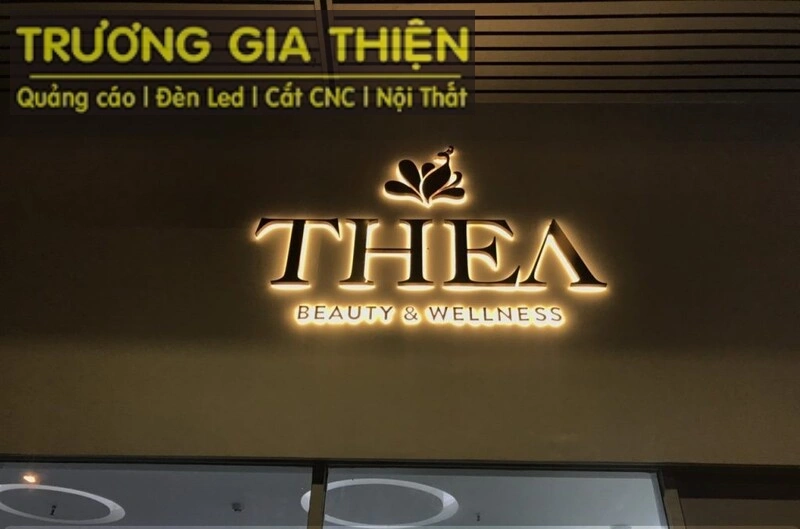 Chữ inox mạ đồng hắt sáng chân