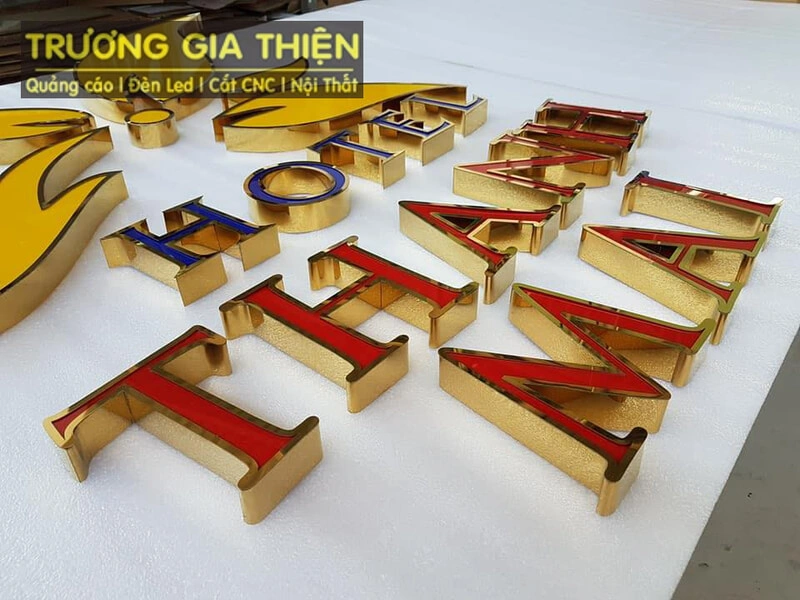 Trương Gia Thiện - thi công chữ nổi inox giá rẻ uy tín