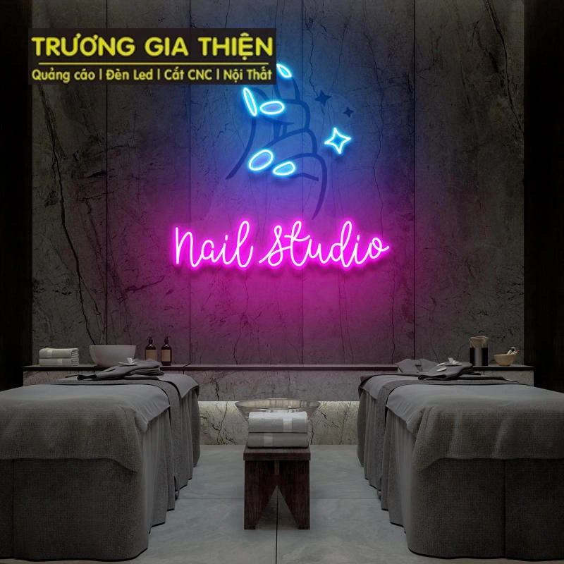 Bảng hiệu nail được bo góc mềm tạo sự thân thiện.