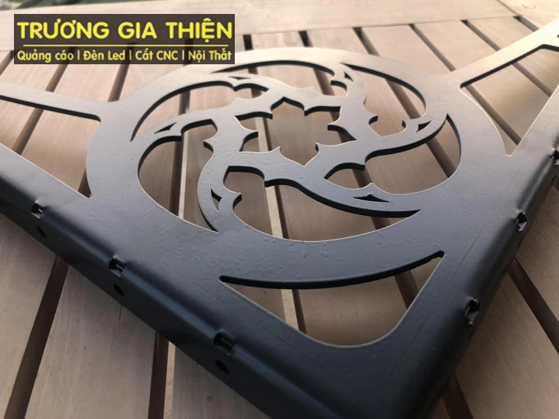 Các yếu tố ảnh hưởng đến báo giá cắt CNC sắt