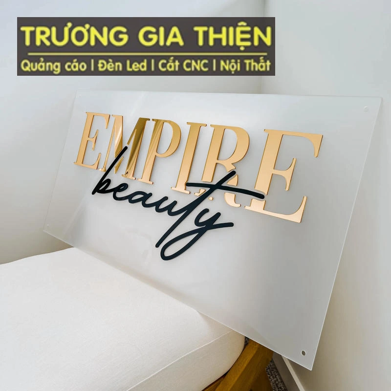 ề mặt bóng gương, phẳng mịn, tạo cảm giác cao cấp cho thương hiệu