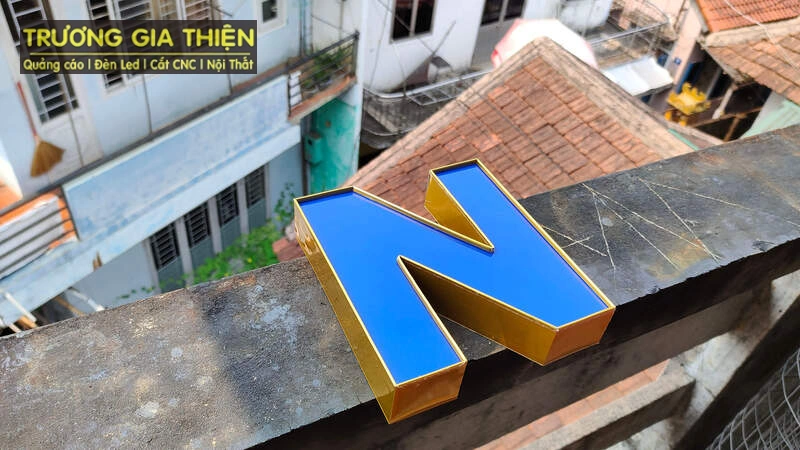 Dự án với Chữ Nổi Inox