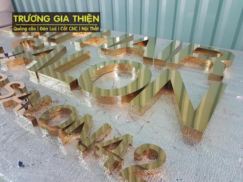 Sự kết hợp hoàn hảo giữa inox cao cấp và sơn công nghệ cao.