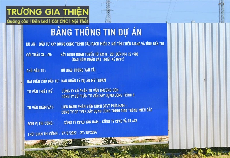 Bảng hiệu thông tin nội bộ