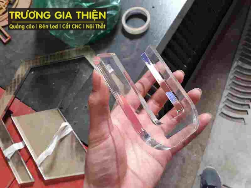Gia Công Cắt CNC Mica TPHCM
