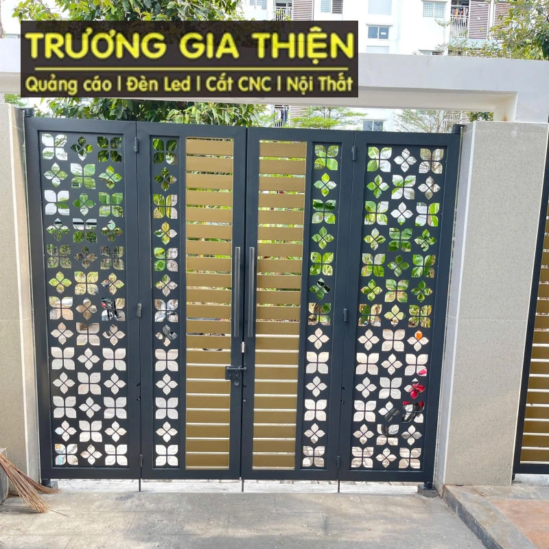 Cổng sắt CNC đẹp cho nhà phố