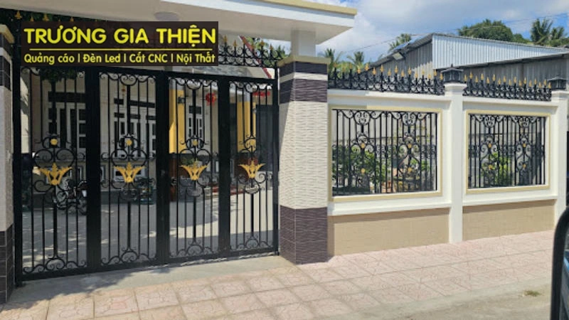 Mẫu cổng sắt CNC cao cấp tại TPHCM