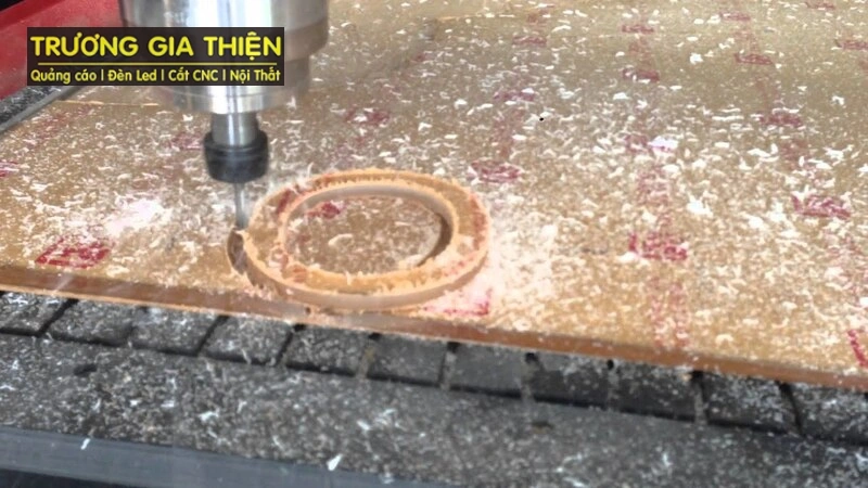 Khi cần các kỹ thuật tạo hình đặc biệt (3D)