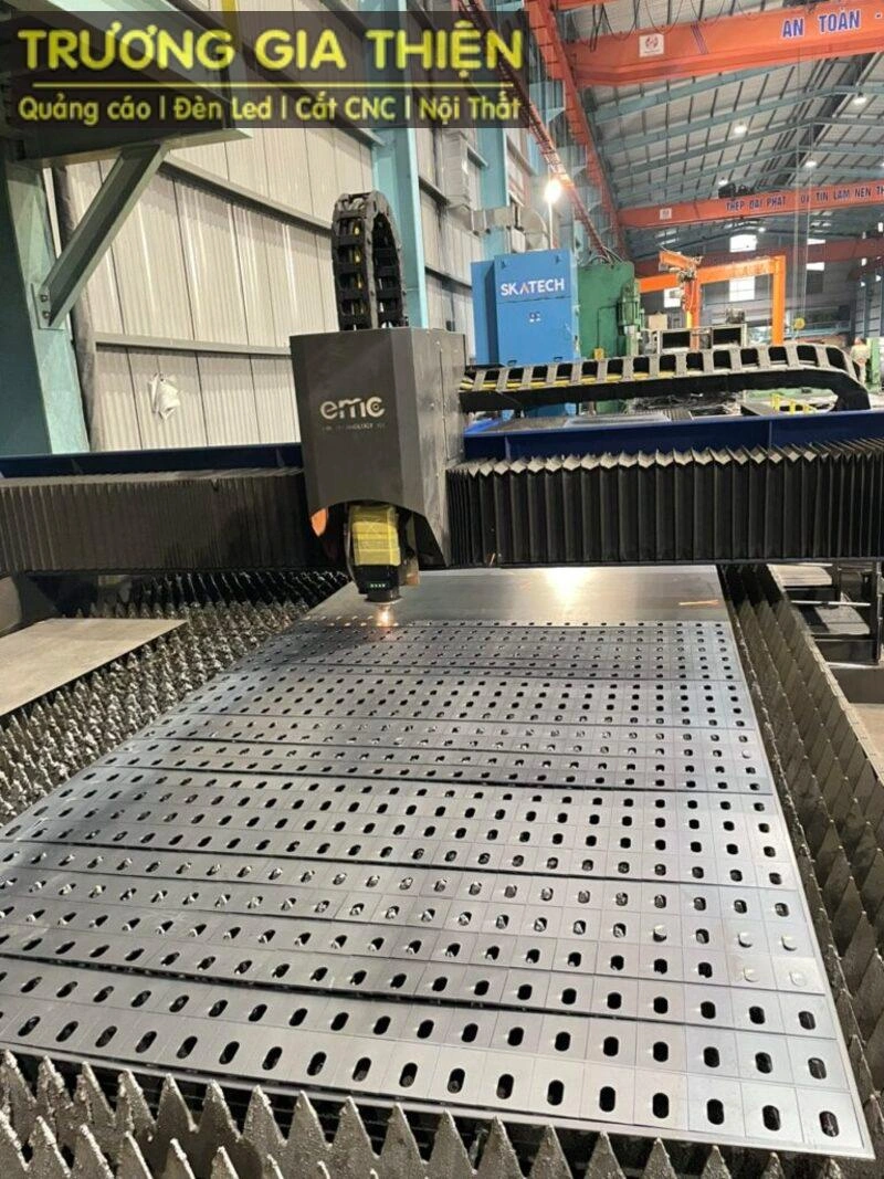 Nguyên lý hoạt động của máy cắt Laser CNC