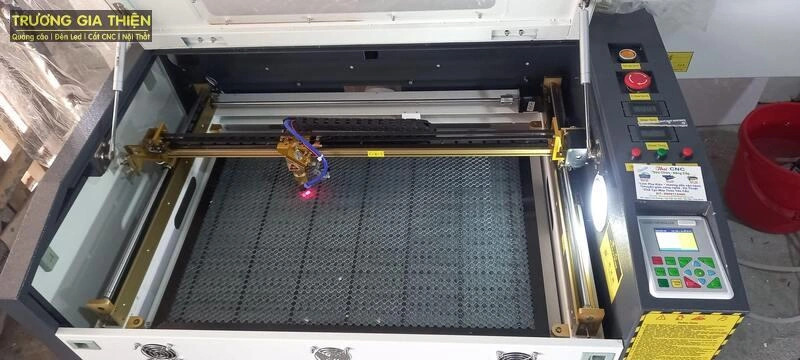 Tìm hiểu nguyên lý hoạt động của máy cắt laser 